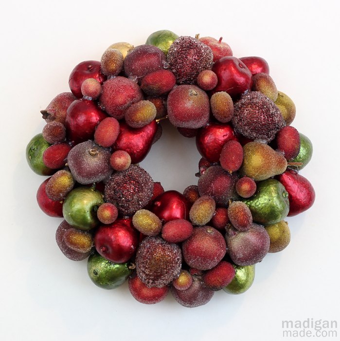 Glass ornament Christmas wreath