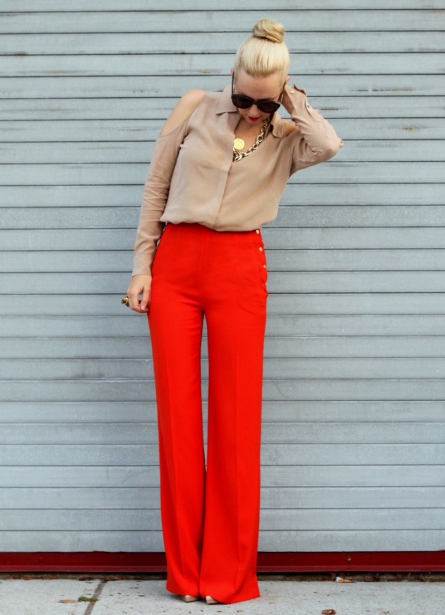 Skirt and boots winter office look