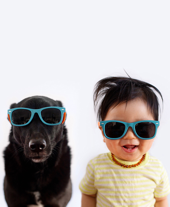 Jasper and Zoey in another matching outfit pairing