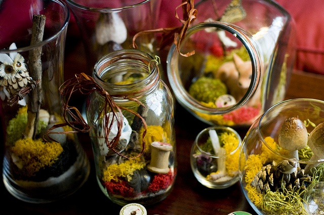 Decorative stone terrarium accents