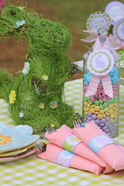 Finished Easter tablescape idea