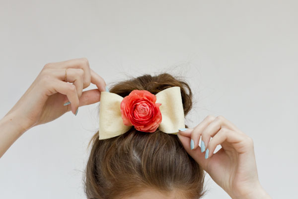 Fresh flower hair bows