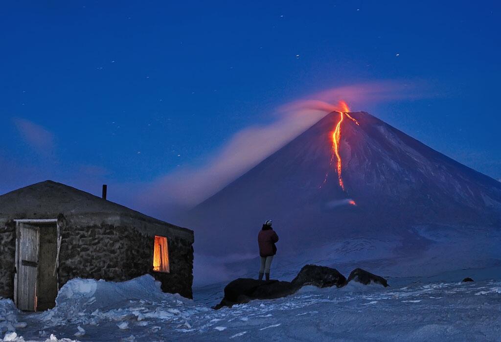 kliuchevskoi-volcano-russia.