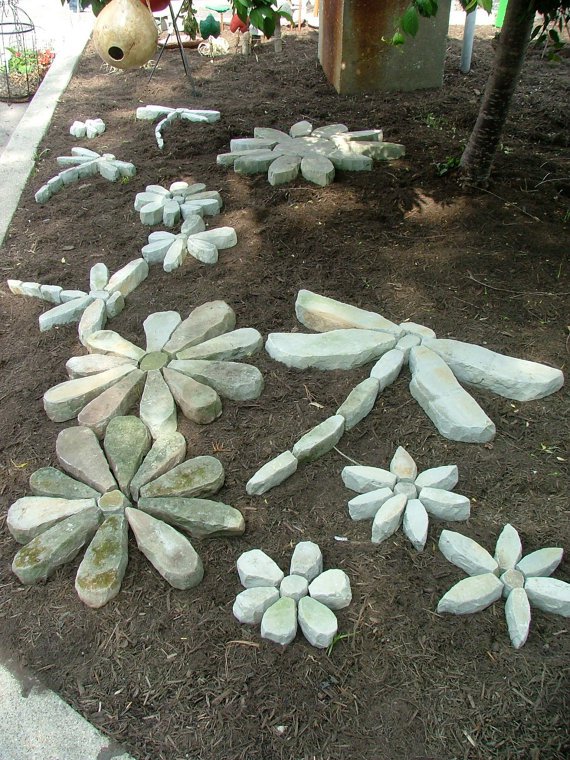 Tall stone garden arrangement