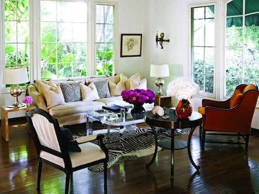 Dining or salon arrangement
