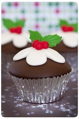 Christmas tree cupcake decoration
