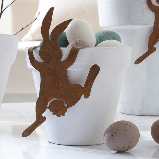 Colorful Easter home styling idea