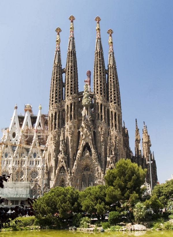 Sagrada Familia interior and exterior view