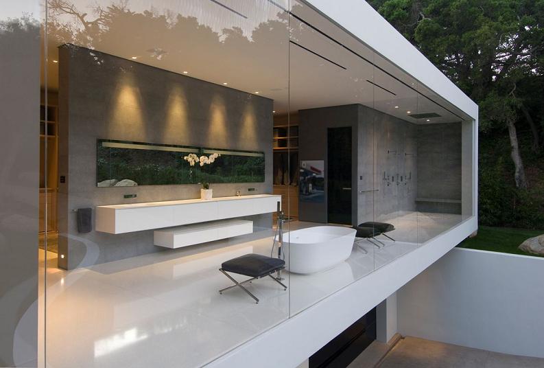 Glass Pavilion dining with landscape