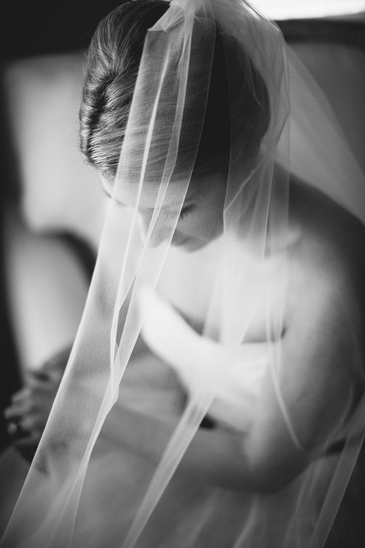 Formal black and white wedding portrait