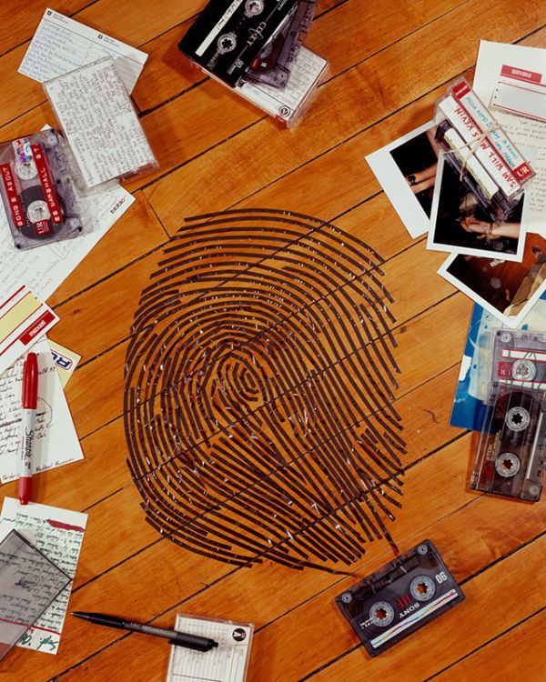 fingerprint-art-kevin-van-aelst02 Close view of a material fingerprint construction by Kevin Van Aelst