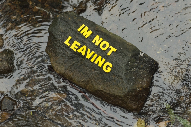Humorous typographic piece on street trash
