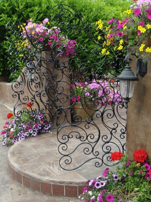 Garden gate with mixed materials
