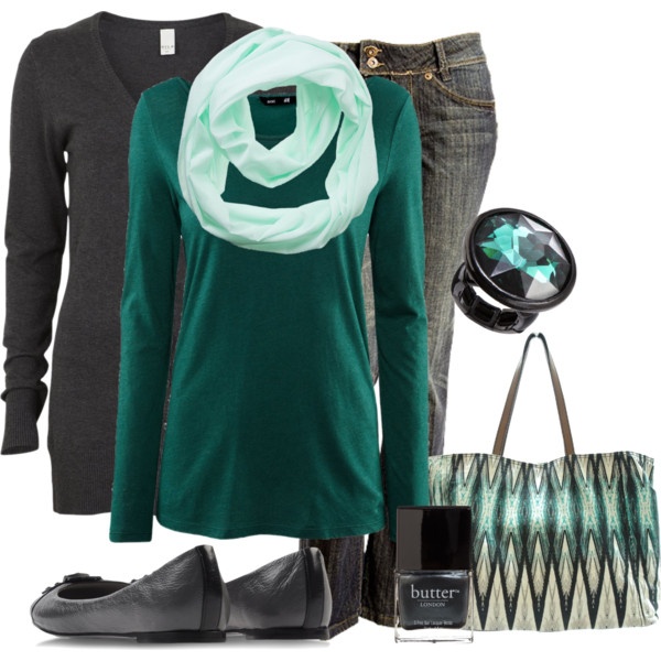 Emerald green accessory styling